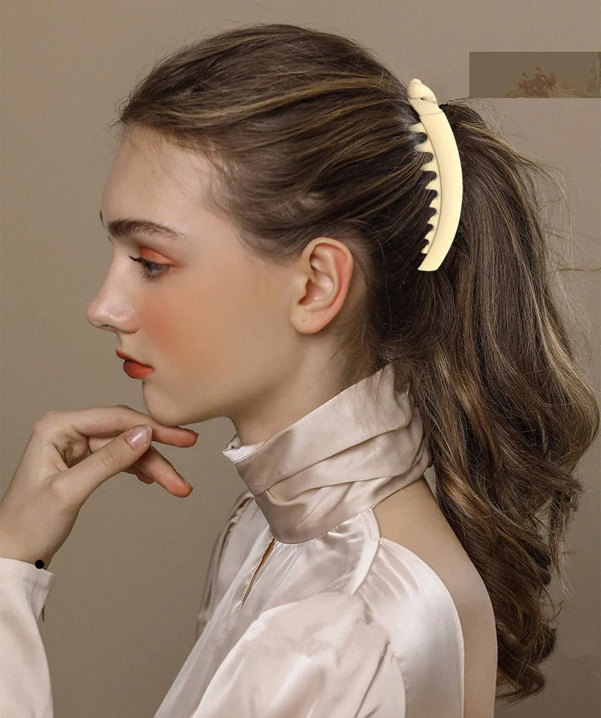 6 PCS Banana Hair Clips for Women, Cute and Stylish French Hair Claw Clips