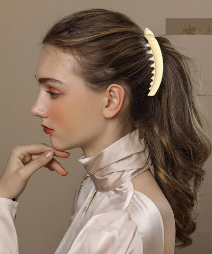 6 PCS Banana Hair Clips for Women, Cute and Stylish French Hair Claw Clips