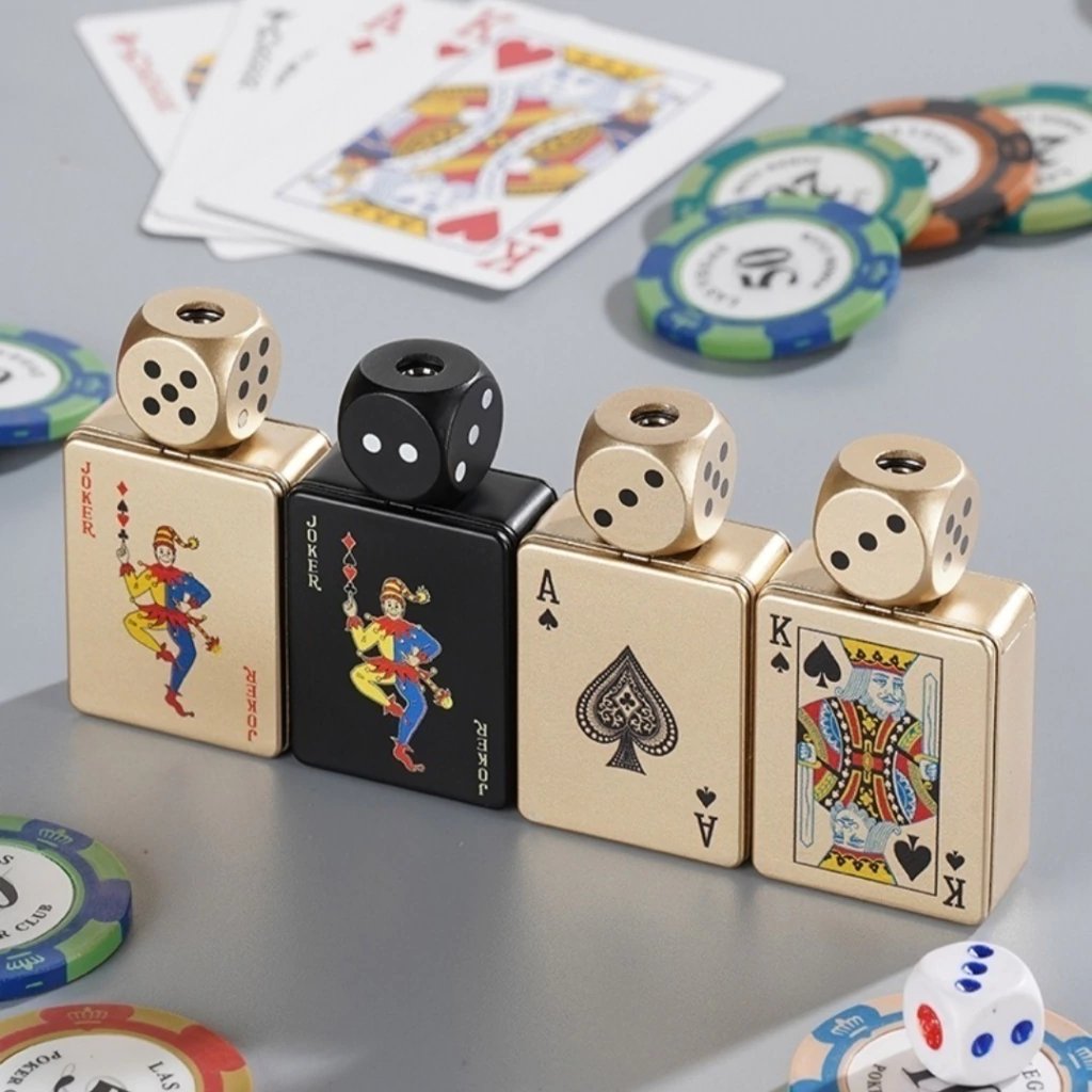 🎲Windproof Poker Dice Rotating Cigar Lighter, Butane Refill (Not Included)