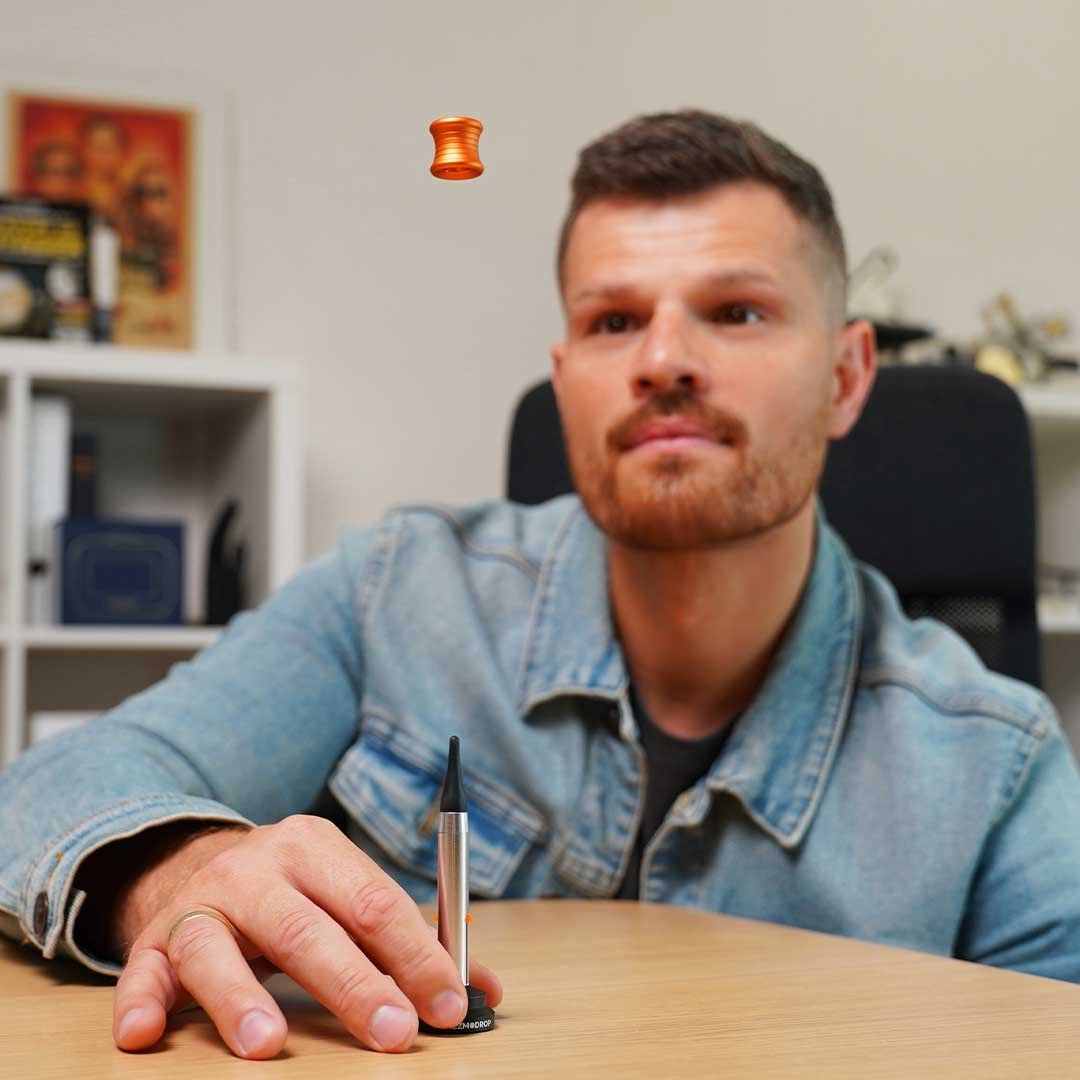 MEZMODROP: Kinetic Desk toy That Performs Impossible Landing
