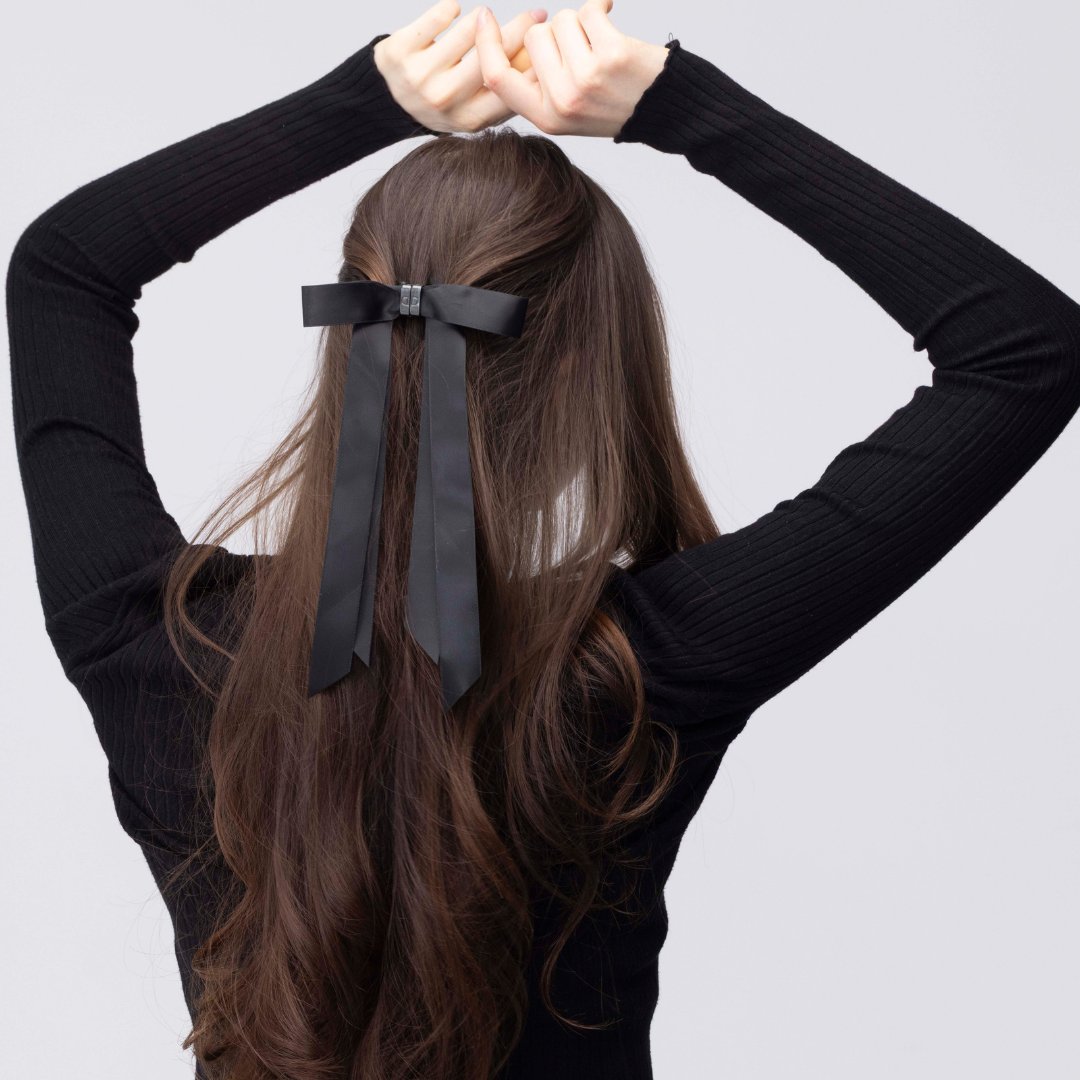Buy 1 Get 1 Free🎀 The 'Instant Elegant': Magnetic Snap-On Bow Hair Clip