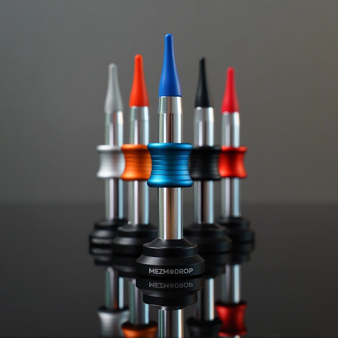 MEZMODROP: Kinetic Desk toy That Performs Impossible Landing